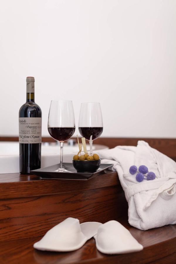 Palazzo Ferrucci Luxury Suites カリアリ エクステリア 写真