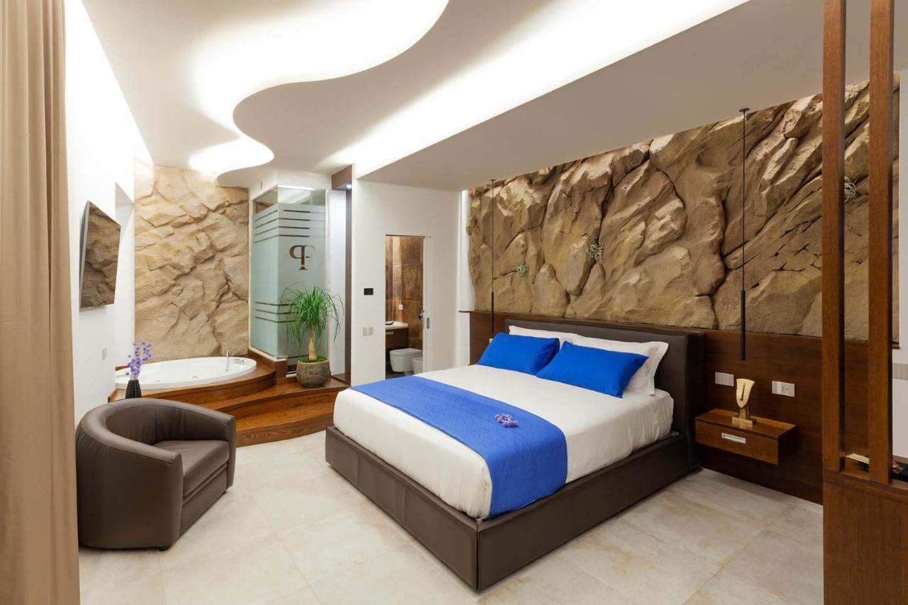 Palazzo Ferrucci Luxury Suites カリアリ エクステリア 写真