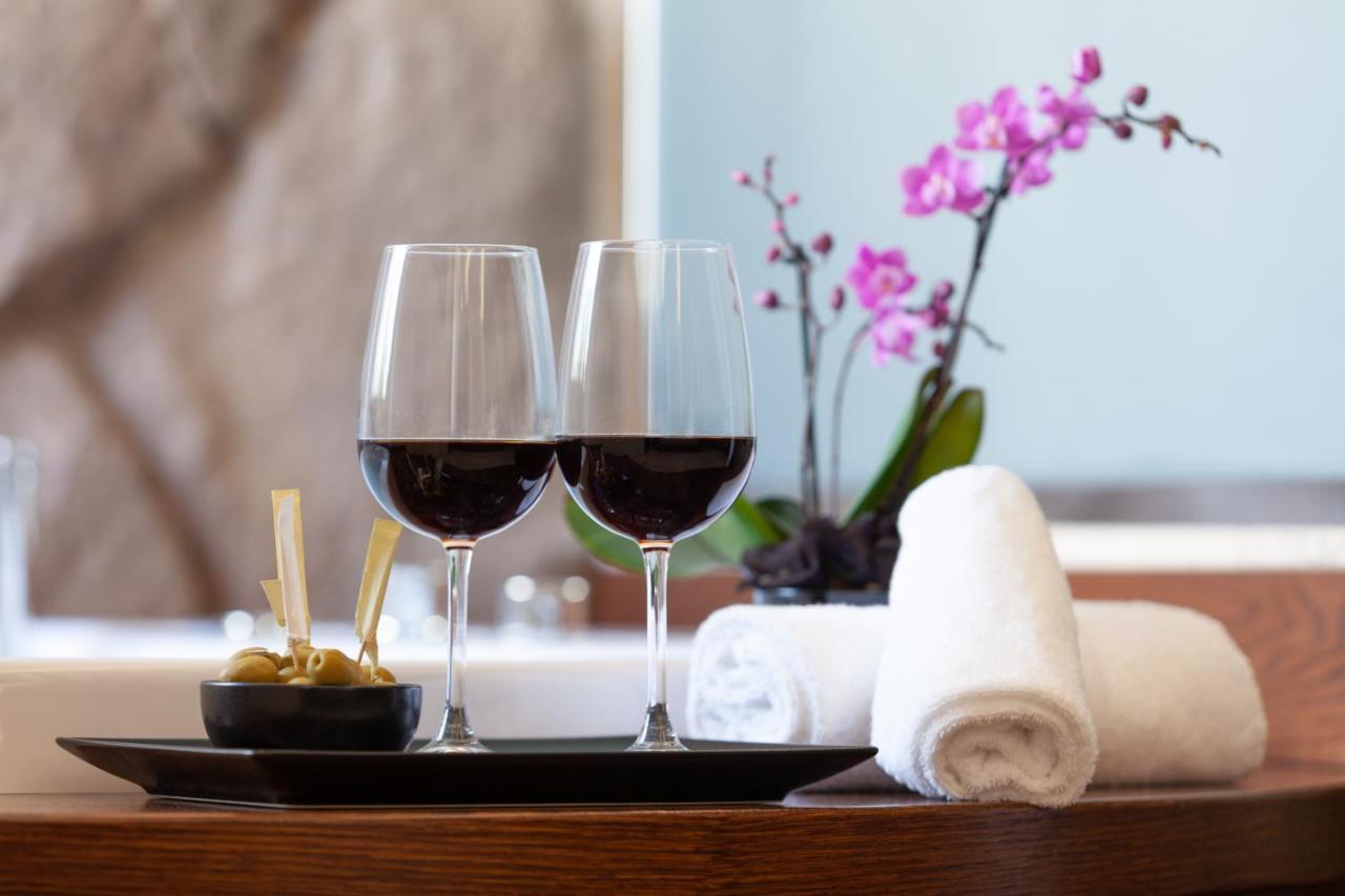 Palazzo Ferrucci Luxury Suites カリアリ エクステリア 写真