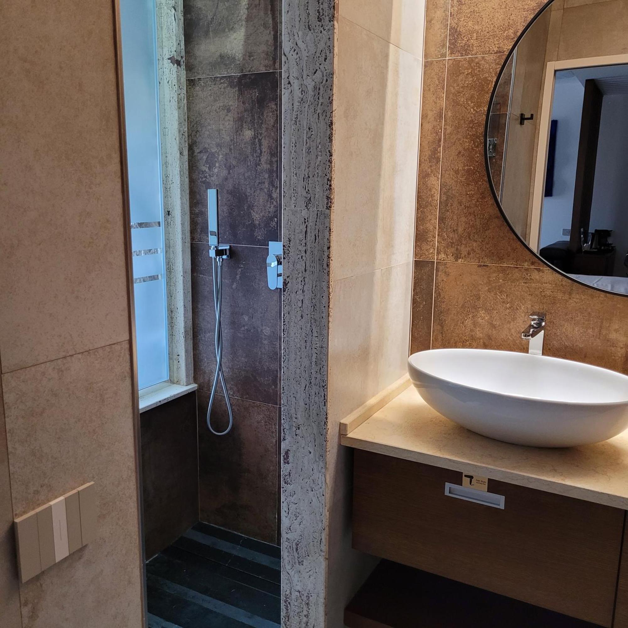 Palazzo Ferrucci Luxury Suites カリアリ エクステリア 写真