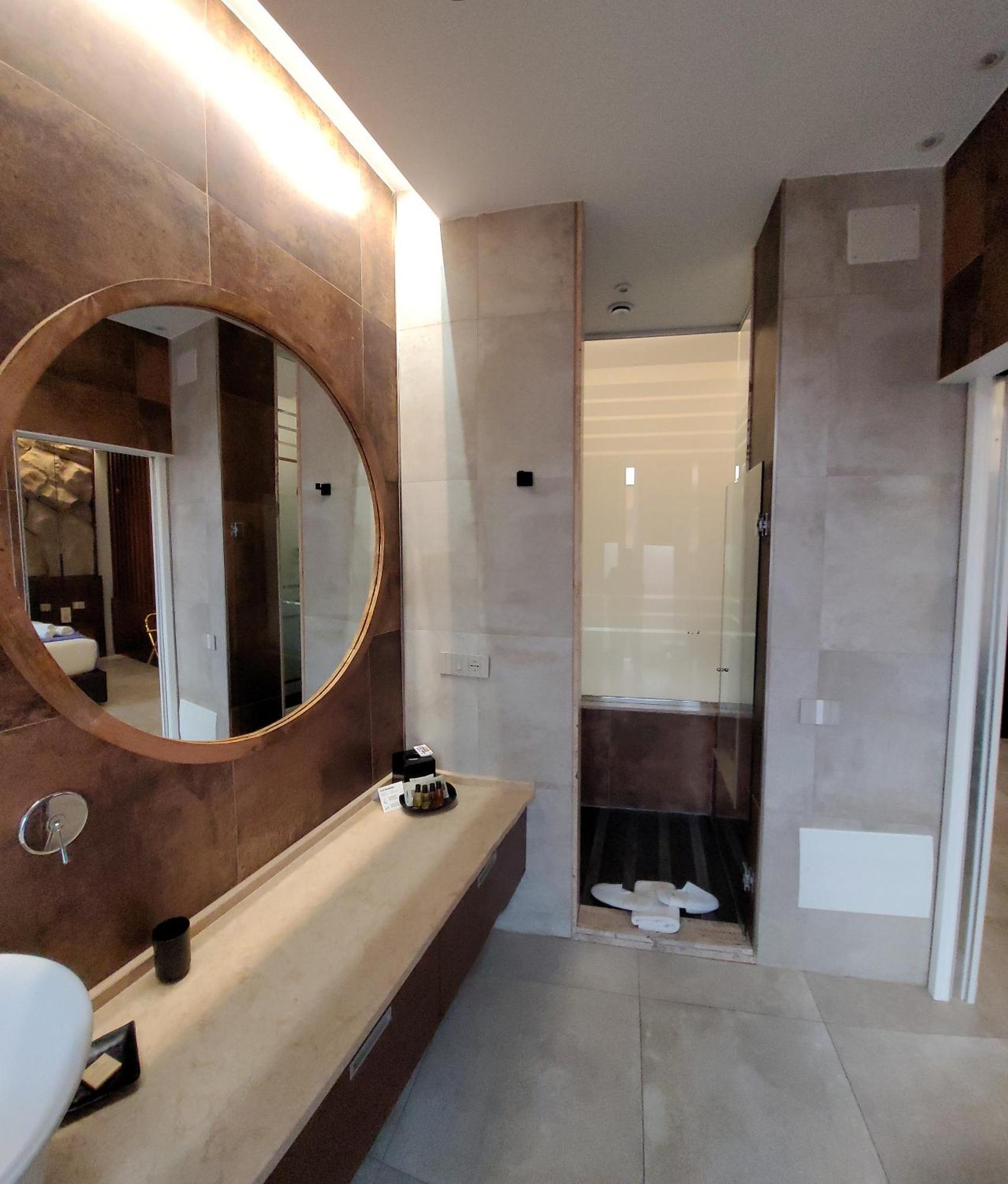 Palazzo Ferrucci Luxury Suites カリアリ エクステリア 写真